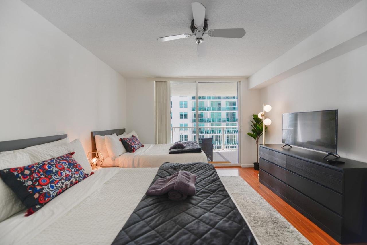 Wonderful Condo In Brickell With Pool And Gym ไมอามี ภายนอก รูปภาพ